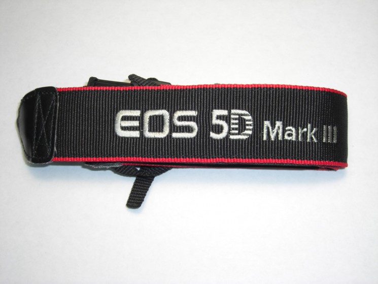 Ремень Canon EOS 5D Mark III