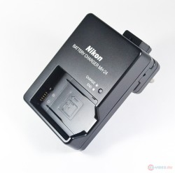 Зарядное устройство Nikon MH-24 original (для аккумулятора Nikon EN-EL14)