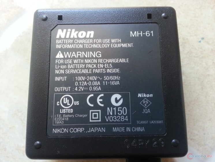 Зарядное устройство Nikon MH-61 original